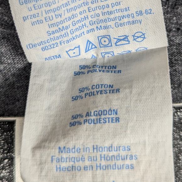 Home Alone Ugly Christmas Graphic Tee Port & Company M Gray Movie Shirt 50/50 - Picture 3 of 5